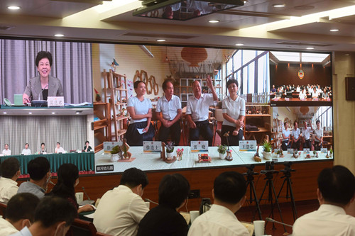 37e0064443f54339bf3815eb96a21f1b.jpg 37e0064443f54339bf3815eb96a21f1b.jpg