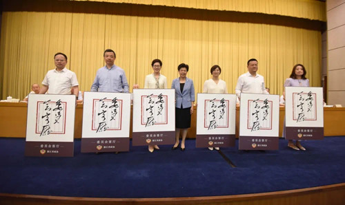 f41c1a18c9bc40678b7e8b11b7bde617.jpg f41c1a18c9bc40678b7e8b11b7bde617.jpg